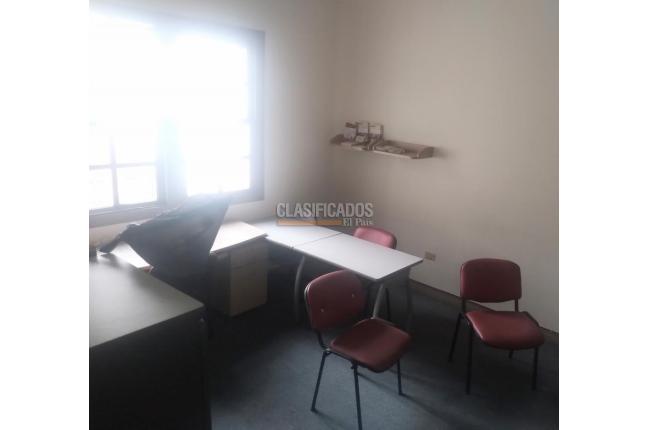 Casas, Venta, Versalles - $2.000.000.000