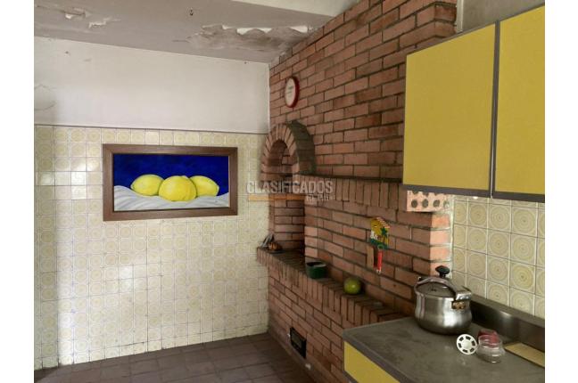 Edificios, Venta, Arboleda - $1.300.000.000