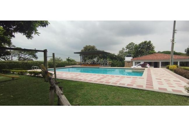 Fincas y Casas Campestres, Venta, Yumbo - $14.000.000.000
