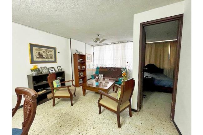 Apartamentos, Venta en Granada