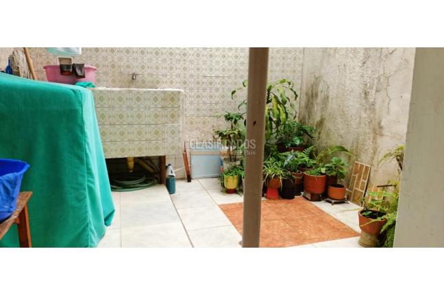 Casas, Venta, Cristóbal Colón - $500.000.000