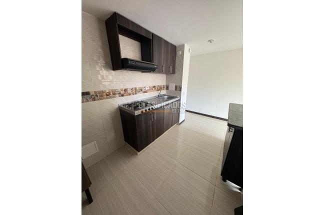 Apartamentos, Alquiler, Madrid - $1.000.000