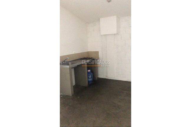 Locales y Bodegas, Venta, Junín - $1.500.000.000