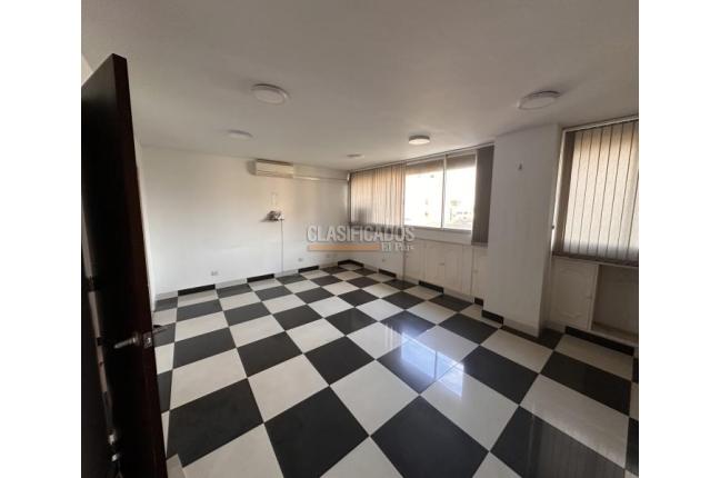 Oficinas y Consultorios, Venta, Santa Mónica Residencial - $180.000.000