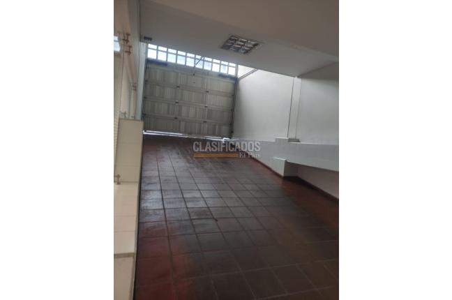 Edificios, Alquiler, Los Cámbulos - $30.000.000