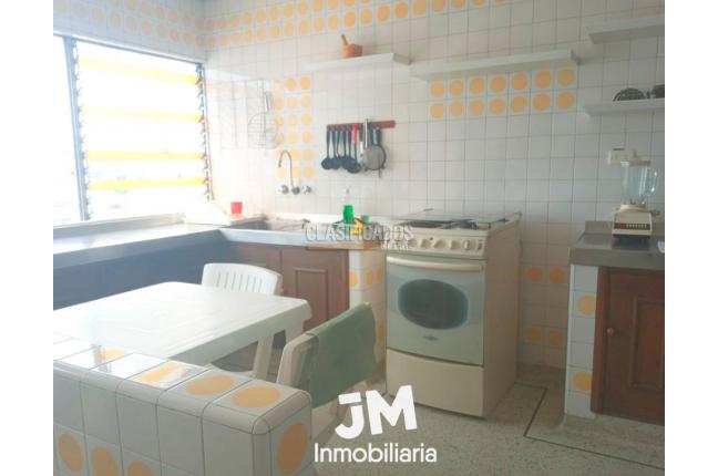 Apartamentos, Venta, Granada - $800.000.000