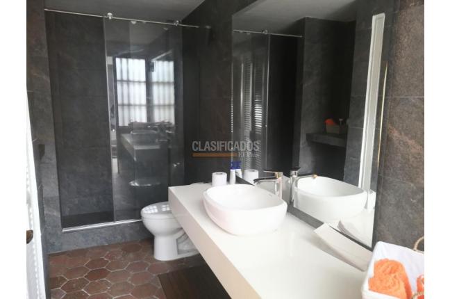 Casas, Venta, Santa Rosa - $1.100.000.000