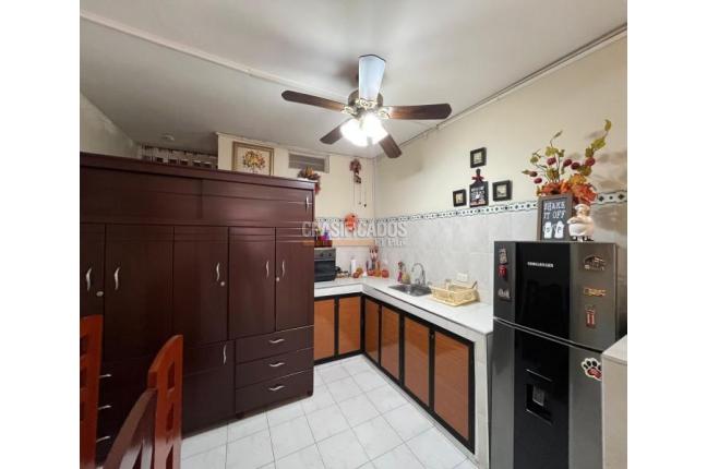 Edificios, Venta, Yumbo - $2.470.000.000