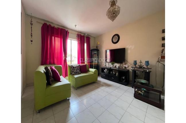 Edificios, Venta, Yumbo - $2.470.000.000