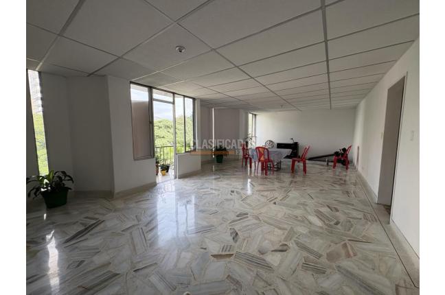 Edificios, Venta, Versalles - $3.500.000.000