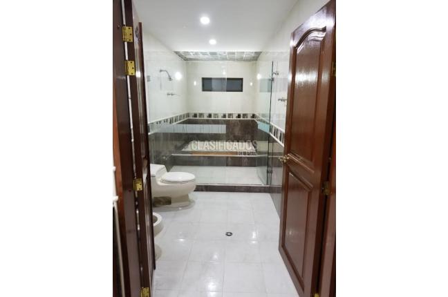 Casas, Venta, Ciudad Jardín - $2.500.000.000