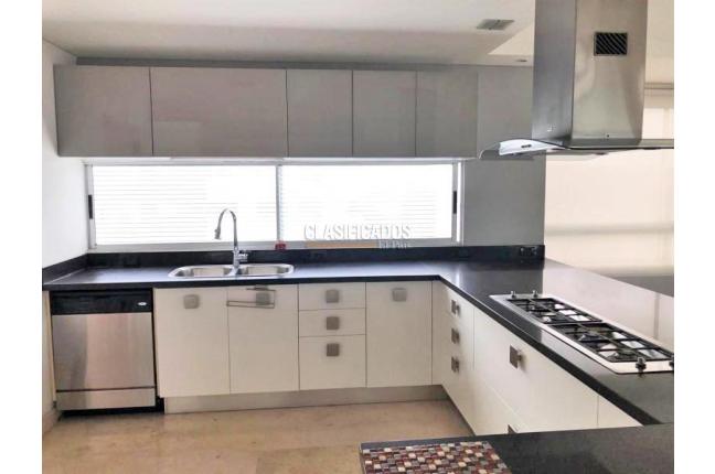 Apartamentos, Venta, Arboleda - $1.600.000.000