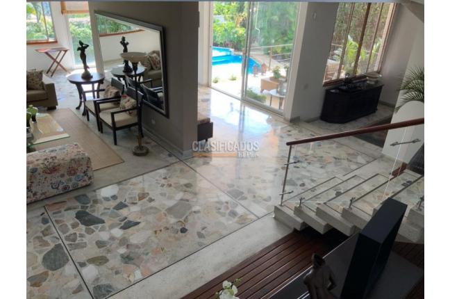 Casas, Venta, Cristales - $1.500.000.000