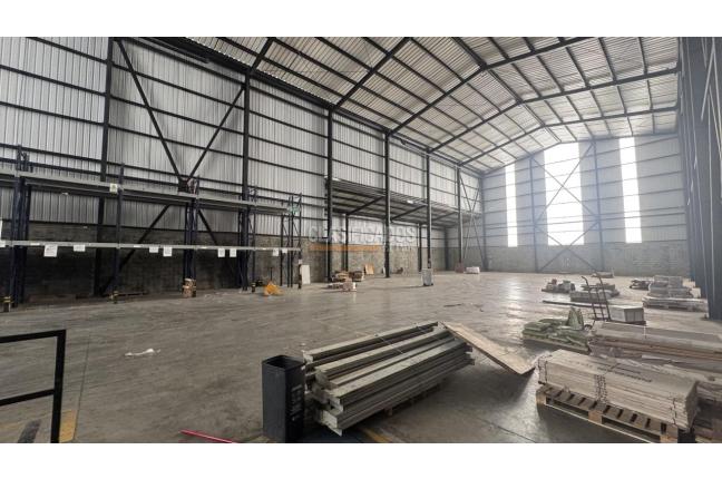 Locales y Bodegas, Alquiler, Acopi - $27.500.000