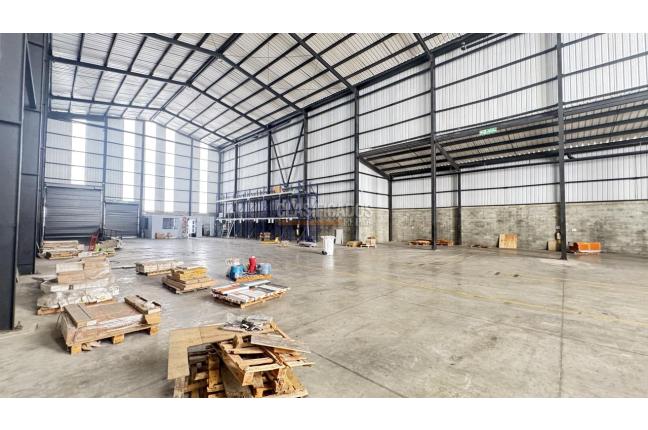 Locales y Bodegas, Alquiler, Acopi - $27.500.000