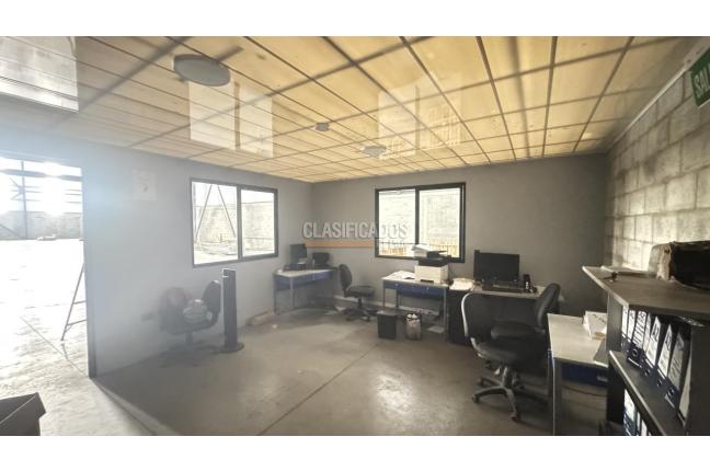 Locales y Bodegas, Alquiler, Acopi - $27.500.000