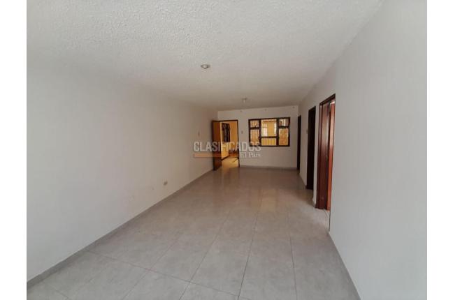 Casas, Venta, Bogotá - $550.000.000