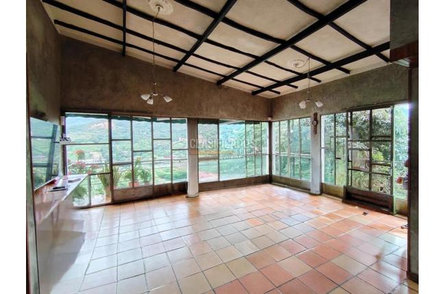 Casas, Venta, Montebello - $1.096.000.000