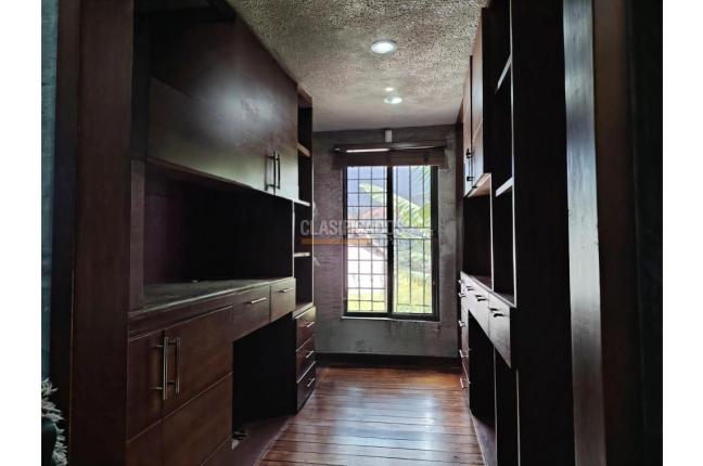 Casas, Venta, Montebello - $1.096.000.000