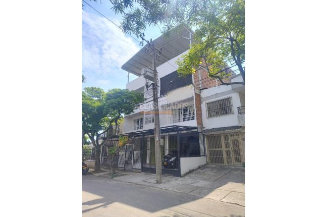 Edificios, Venta en Prados del Norte