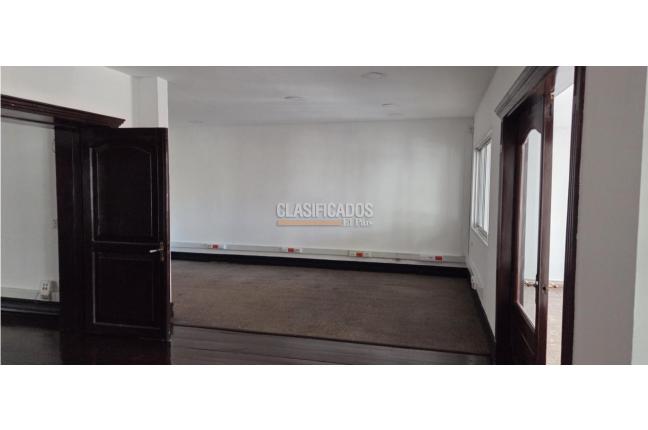 Oficinas y Consultorios, Alquiler, Versalles - $10.710.000