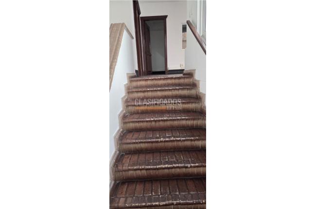 Oficinas y Consultorios, Alquiler, Versalles - $10.710.000