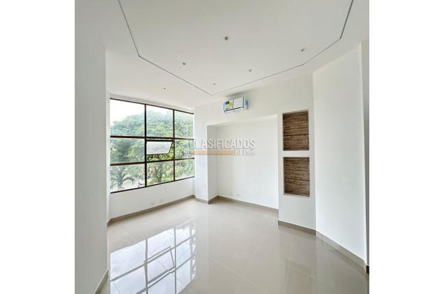 Oficinas y Consultorios, Venta en Panamericano