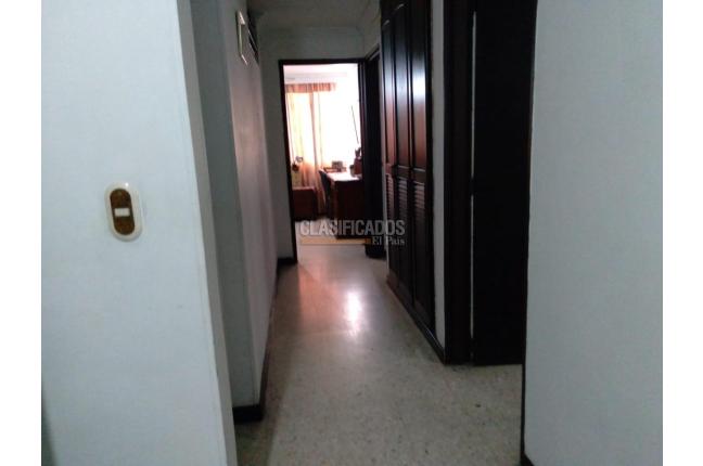 Apartamentos, Venta, Versalles - $295.000.000