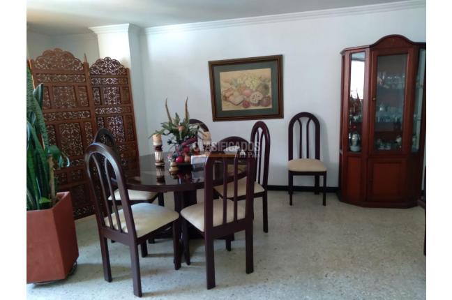 Apartamentos, Venta, Versalles - $295.000.000