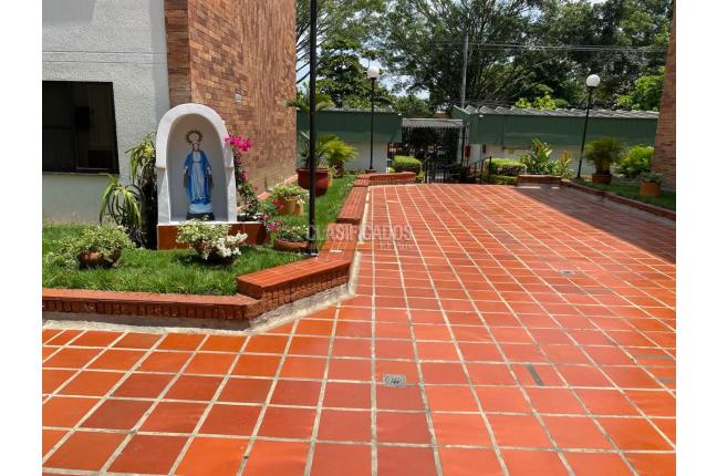 Apartamentos, Alquiler en Pampalinda