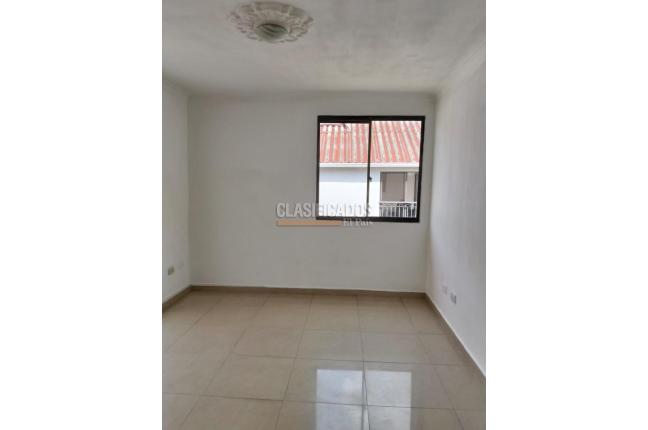 Casas, Alquiler, Pereira - $3.000.000