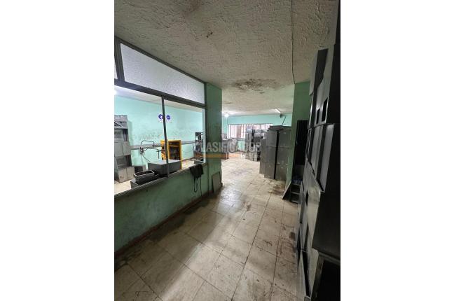 Locales y Bodegas, Venta, San Nicolás - $750.000.000