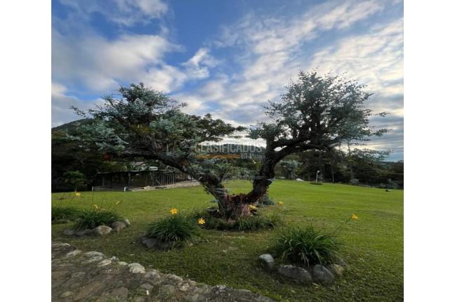 Casas, Venta, Yumbo - $1.300.000.000