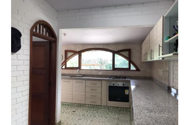 Casas, Venta, Yumbo - $1.300.000.000