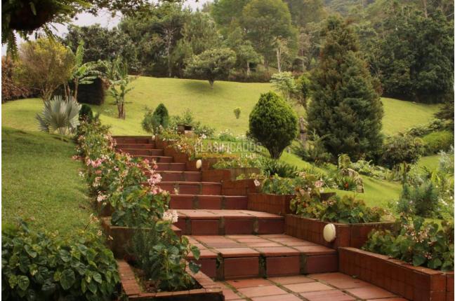 Fincas y Casas Campestres, Venta, Yumbo - $1.400.000.000