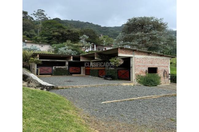 Fincas y Casas Campestres, Venta, Yumbo - $1.400.000.000