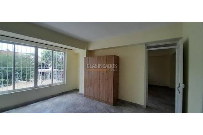 Casas, Alquiler, Prados del Norte - $2.500.000