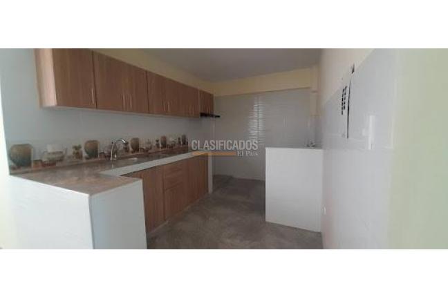 Casas, Alquiler, Prados del Norte - $2.500.000