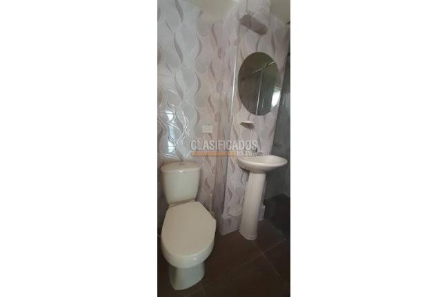 Casas, Alquiler, Prados del Norte - $2.500.000