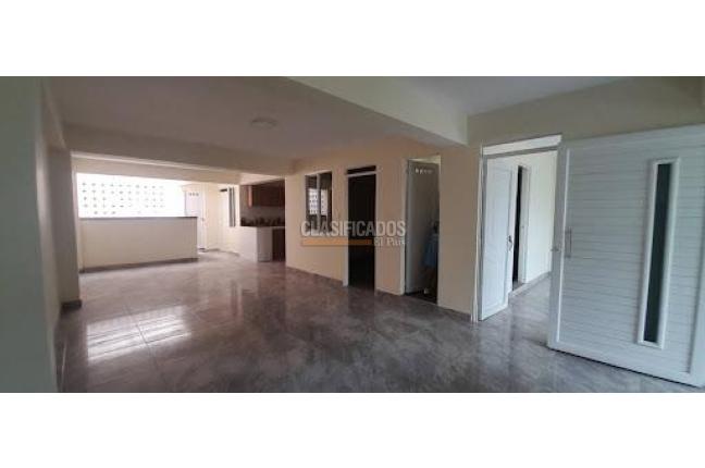 Casas, Alquiler, Prados del Norte - $2.500.000