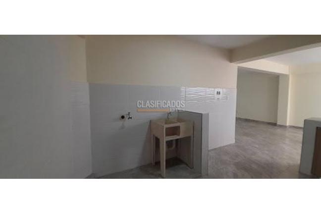 Casas, Alquiler, Prados del Norte - $2.500.000