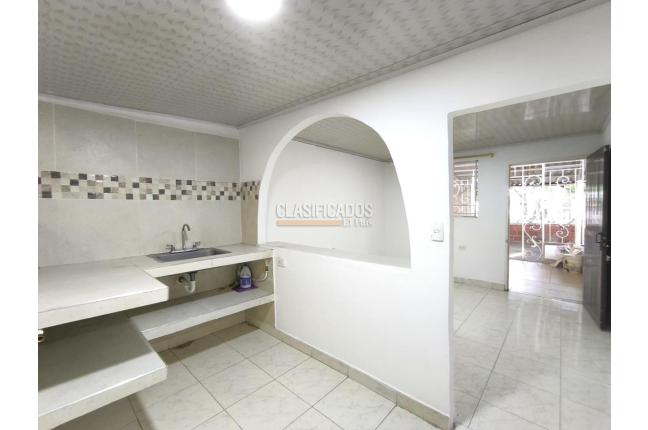 Apartamentos, Alquiler, Salomia - $1.250.000