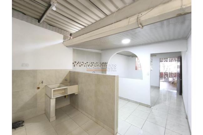 Apartamentos, Alquiler, Salomia - $1.250.000