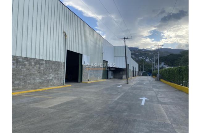 Locales y Bodegas, Alquiler, Yumbo - $13.470.000.000