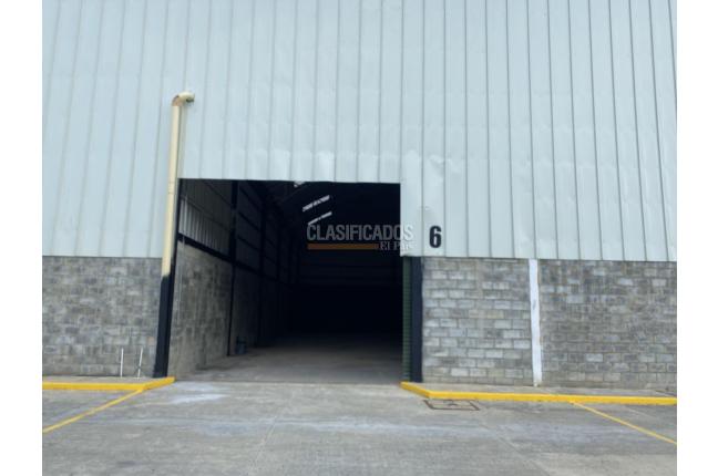 Locales y Bodegas, Alquiler, Yumbo - $13.470.000.000