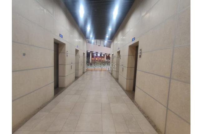 Locales y Bodegas, Alquiler, Chipichape - $18.000.000