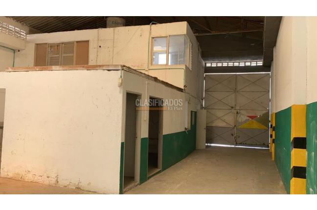 Locales y Bodegas, Alquiler, Barranquilla - $6.700.000