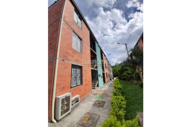 Apartamentos, Venta en Pereira