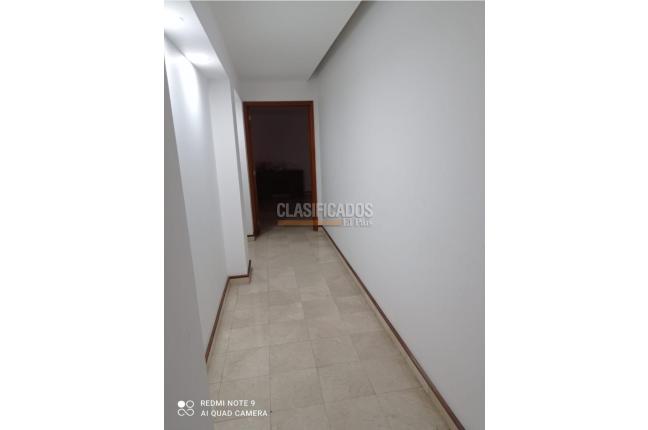 Apartamentos, Alquiler, Arboleda - $5.000.000