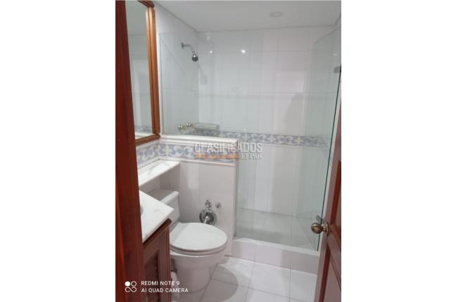 Apartamentos, Alquiler, Arboleda - $5.000.000